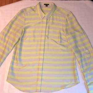 New Designer Ann Taylor Button Up Blouse